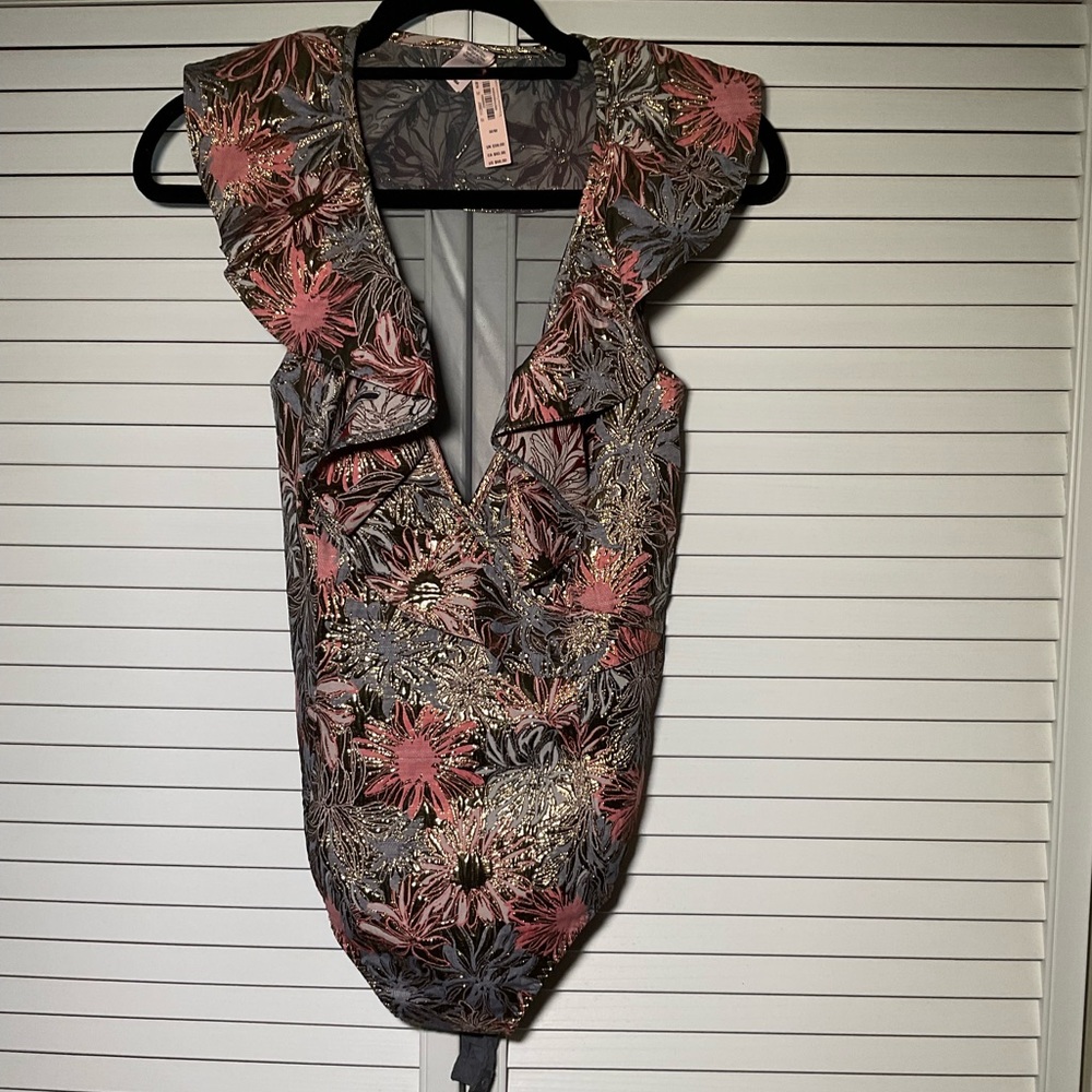 VICTORIA’S SECRET NWT Sheer Back Bodysuit